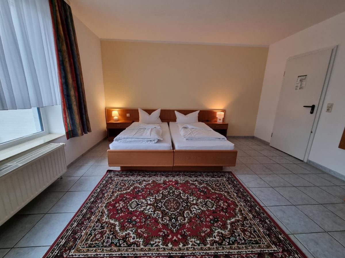 Erbenholz Hotel Laatzen Ngoại thất bức ảnh