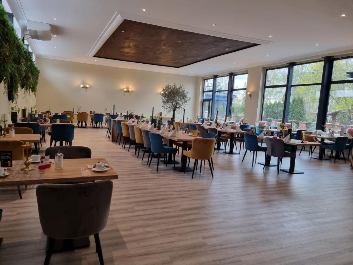 Erbenholz Hotel Laatzen Ngoại thất bức ảnh